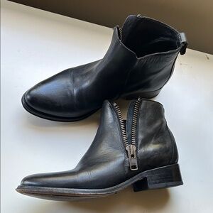 Mardy Mexico Black Leather Womens Ankle Boots